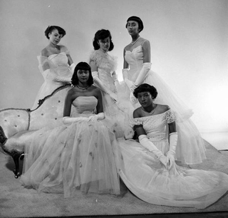 Illustration for article titled The Way We Were: Life Magazine Photos Of Women In The 1950s